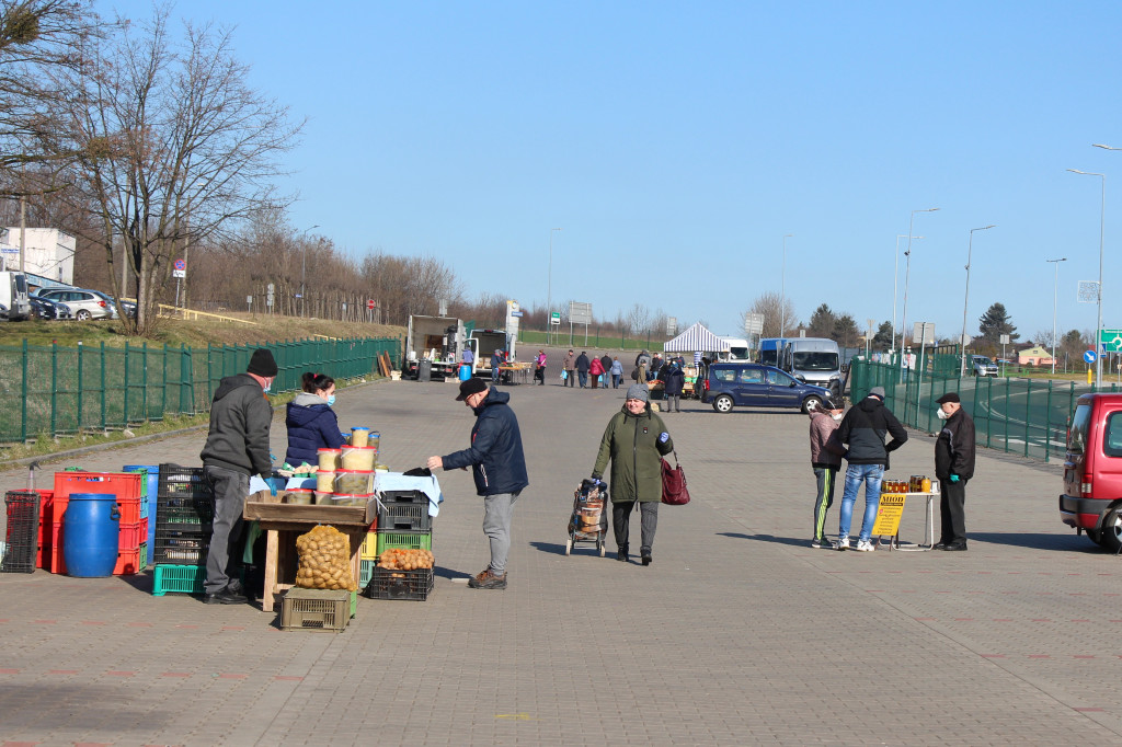 Targ w Radzionkowie w czasach koronawirusa