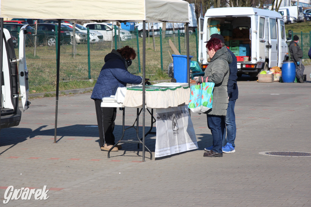 Targ w Radzionkowie w czasach koronawirusa
