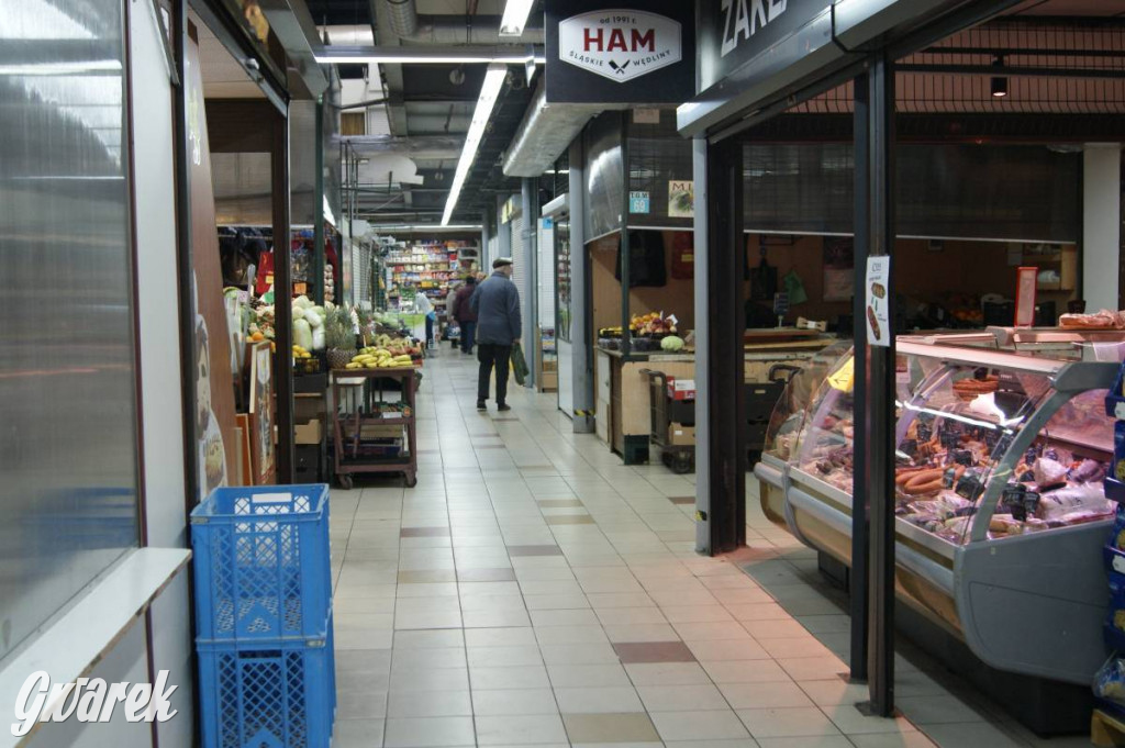 Hala targowa - bez gwaru i kolejek