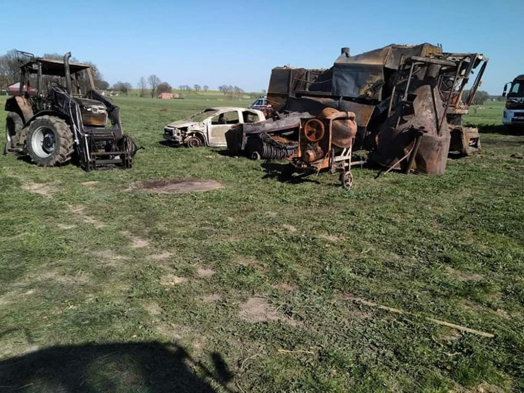 W pożarze zginęły konie, cielęta i pies