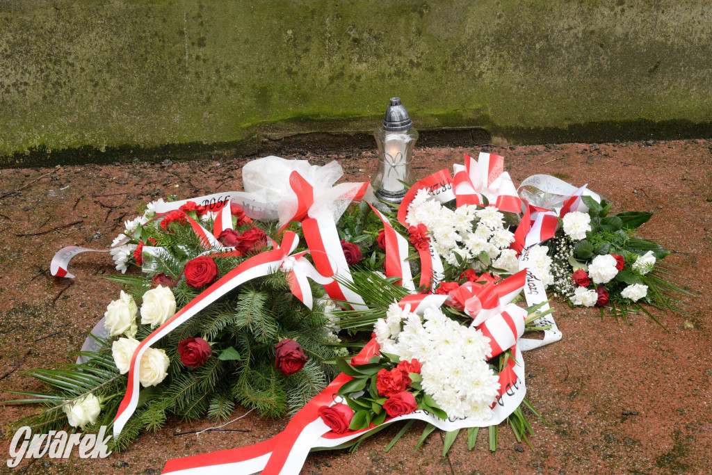 Święto Narodowe Trzeciego Maja w maseczkach