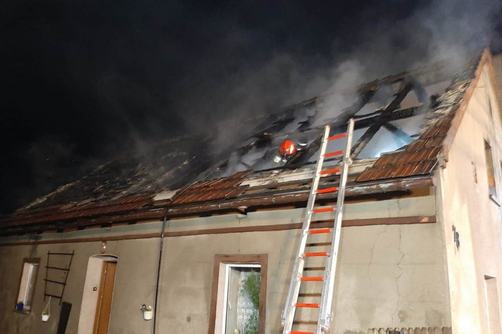 Pożar domu jednorodzinnego w Piekarach Śląskich
