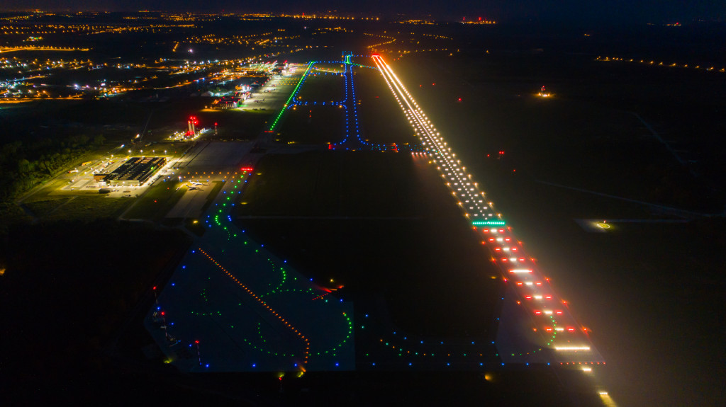 Ma pięć lat, obsłużyła 177 tys. startów i lądowań