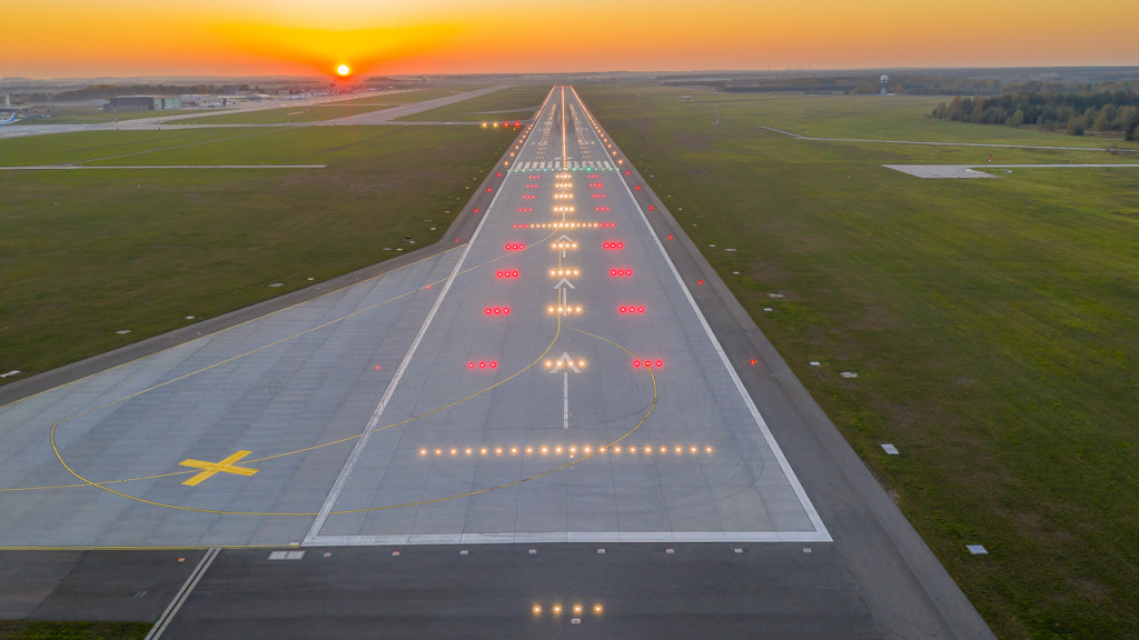 Ma pięć lat, obsłużyła 177 tys. startów i lądowań
