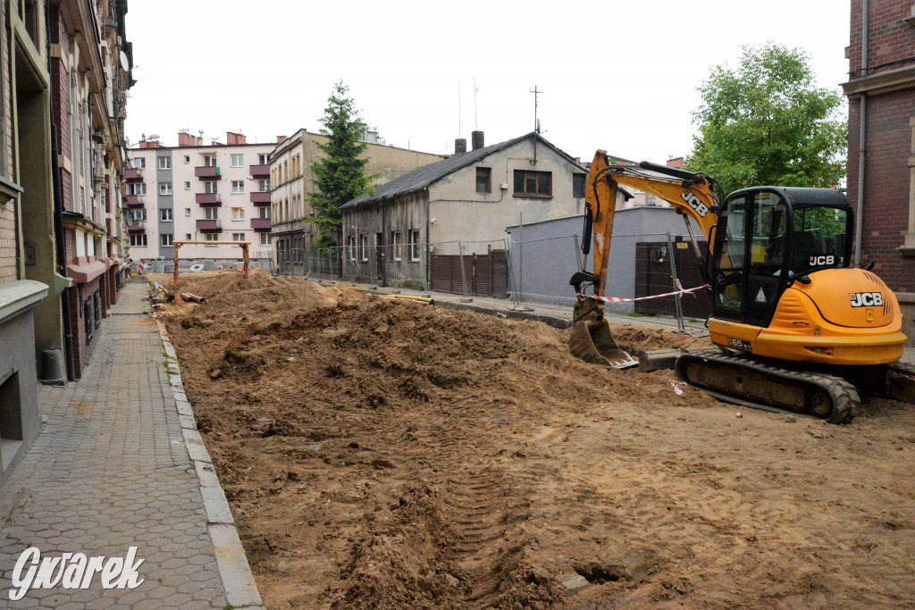 Wyburzają, rozkopują, przebudowują. Tak to wygląda