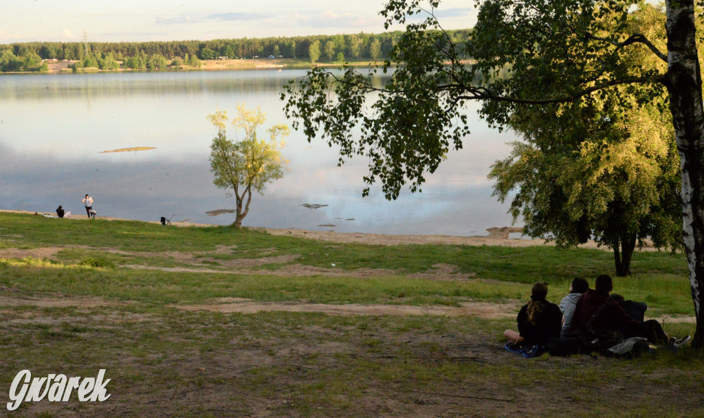 Chechło wieczorową porą. Dobre miejsce na spacer