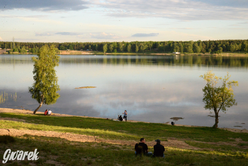 Chechło wieczorową porą. Dobre miejsce na spacer