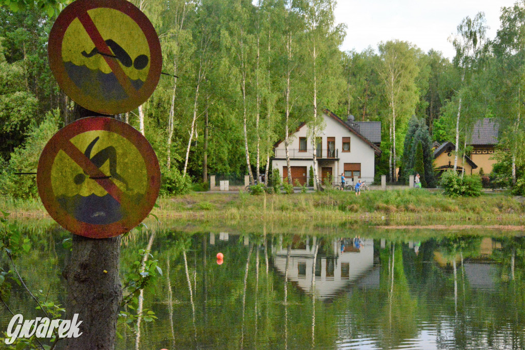 Chechło wieczorową porą. Dobre miejsce na spacer