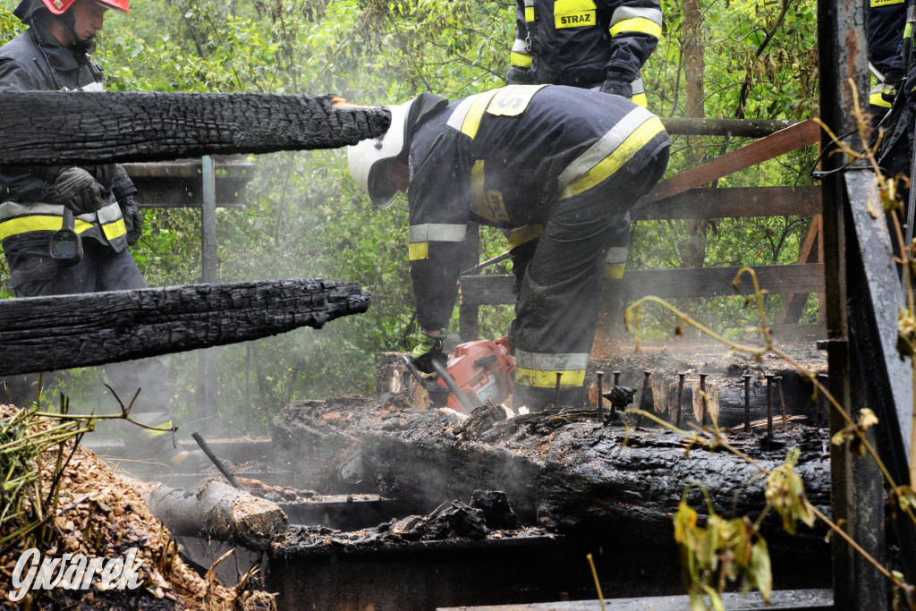 Spłonął most nad Małą Panwią