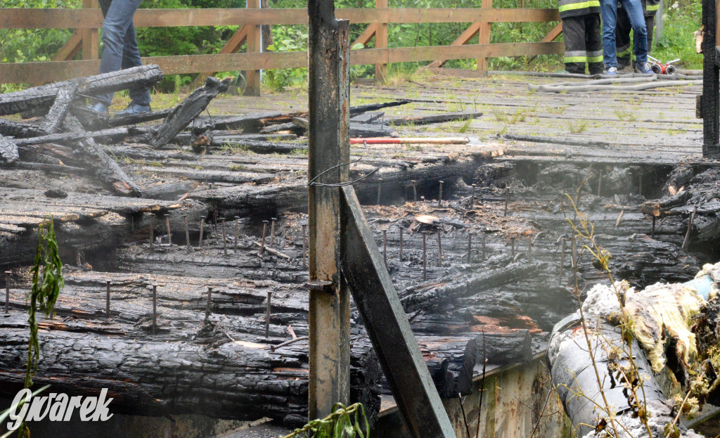 Spłonął most nad Małą Panwią