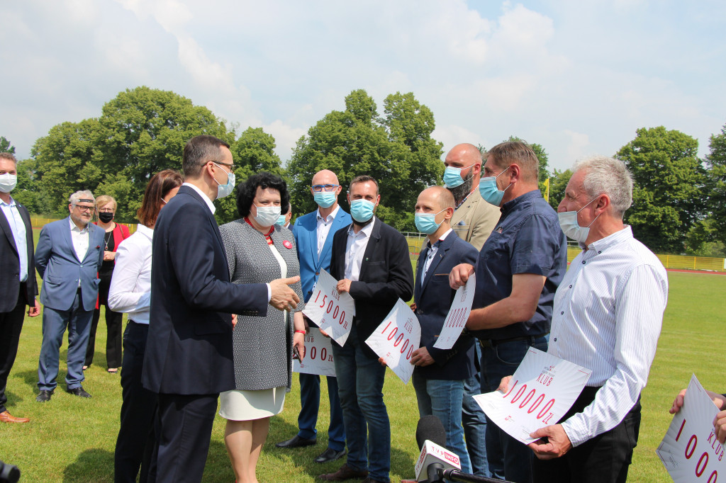 Premier Morawiecki na stadionie TS Gwarek