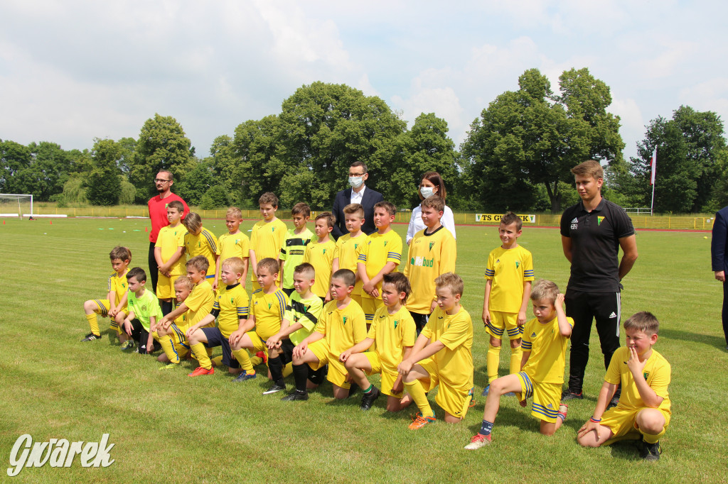 Premier Morawiecki na stadionie TS Gwarek