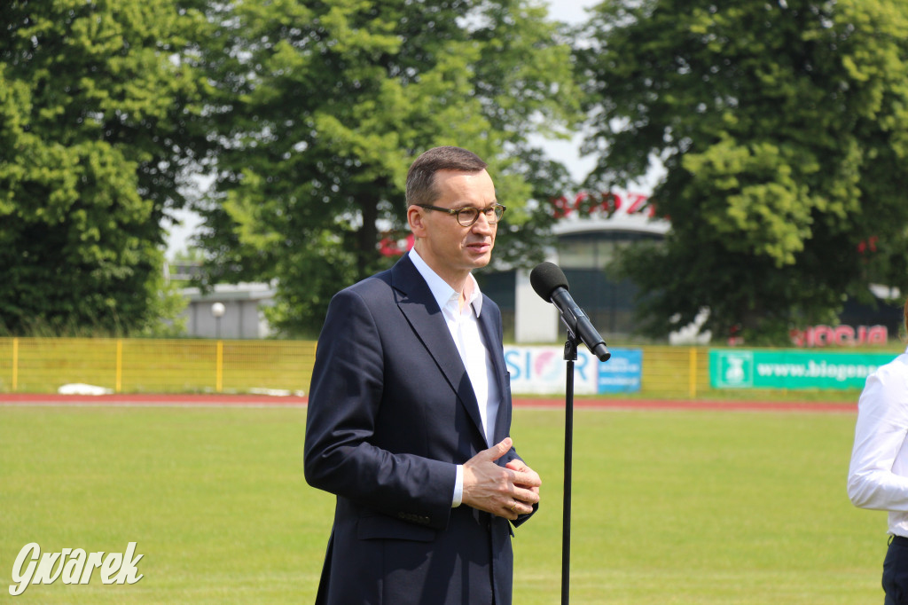 Premier Morawiecki na stadionie TS Gwarek