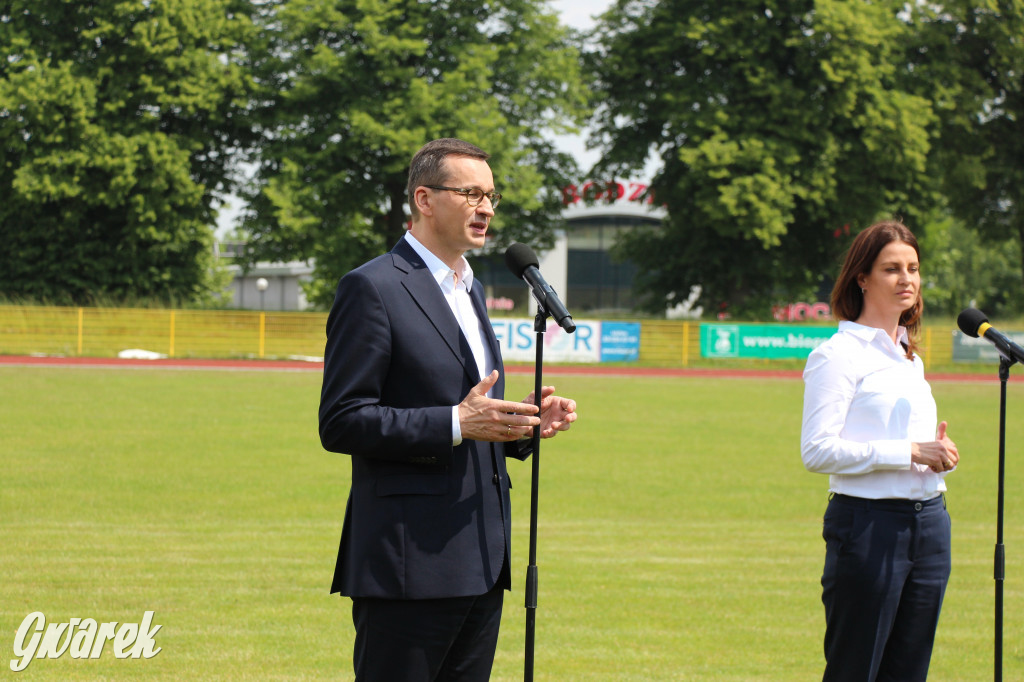 Premier Morawiecki na stadionie TS Gwarek