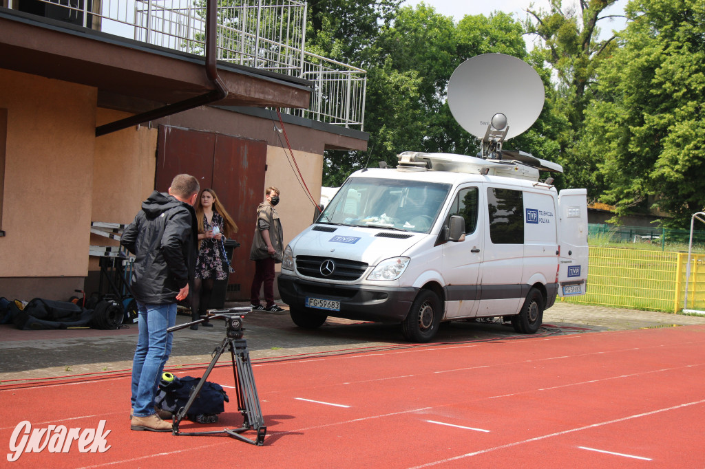 Premier Morawiecki na stadionie TS Gwarek