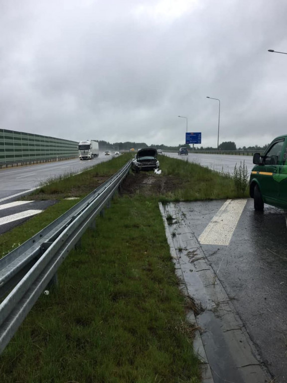 Wypadek na autostradzie. Zginął 46-latek