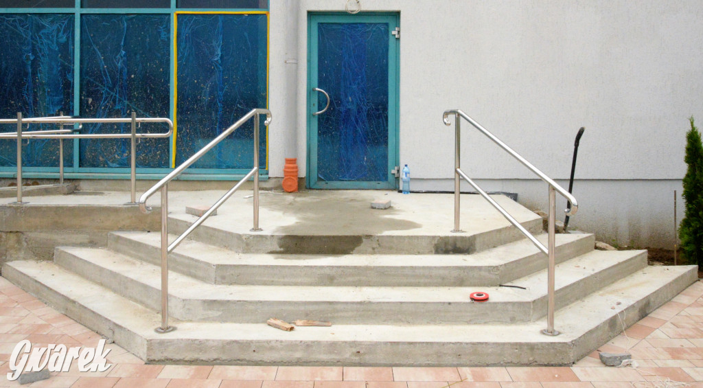 Tarnowskie Góry. Wodny plac zabaw na finiszu