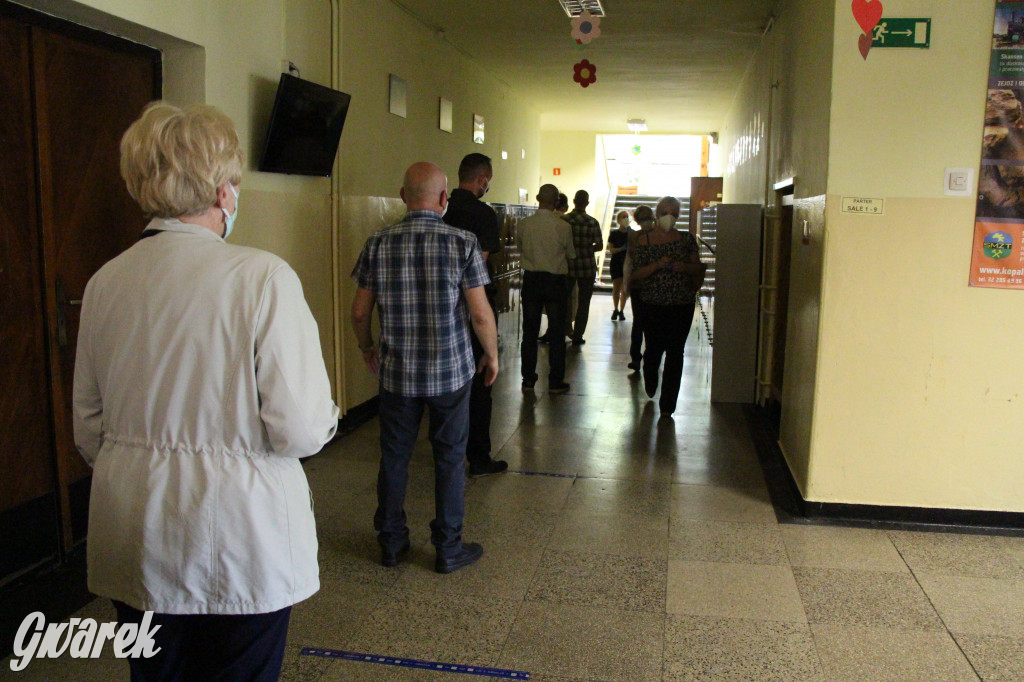 Wybory prezydenckie. W Tarnowskich Górach kolejki do urn