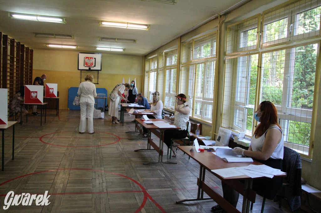 Wybory prezydenckie. W Tarnowskich Górach kolejki do urn