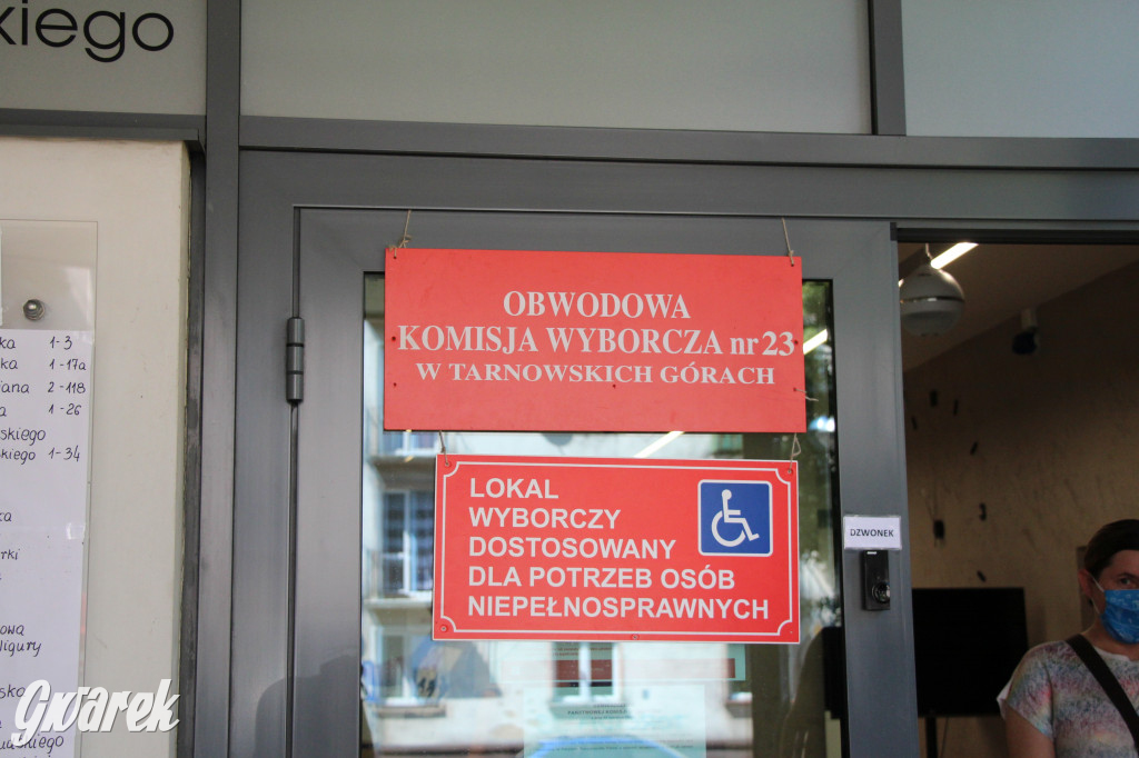 Wybory prezydenckie. W Tarnowskich Górach kolejki do urn