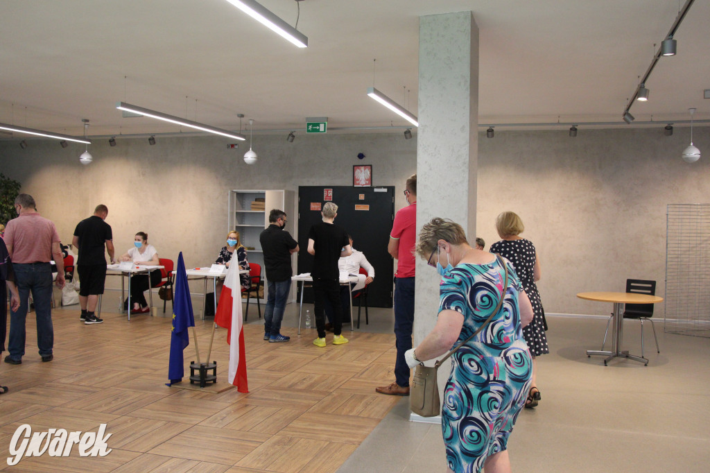 Wybory prezydenckie. W Tarnowskich Górach kolejki do urn