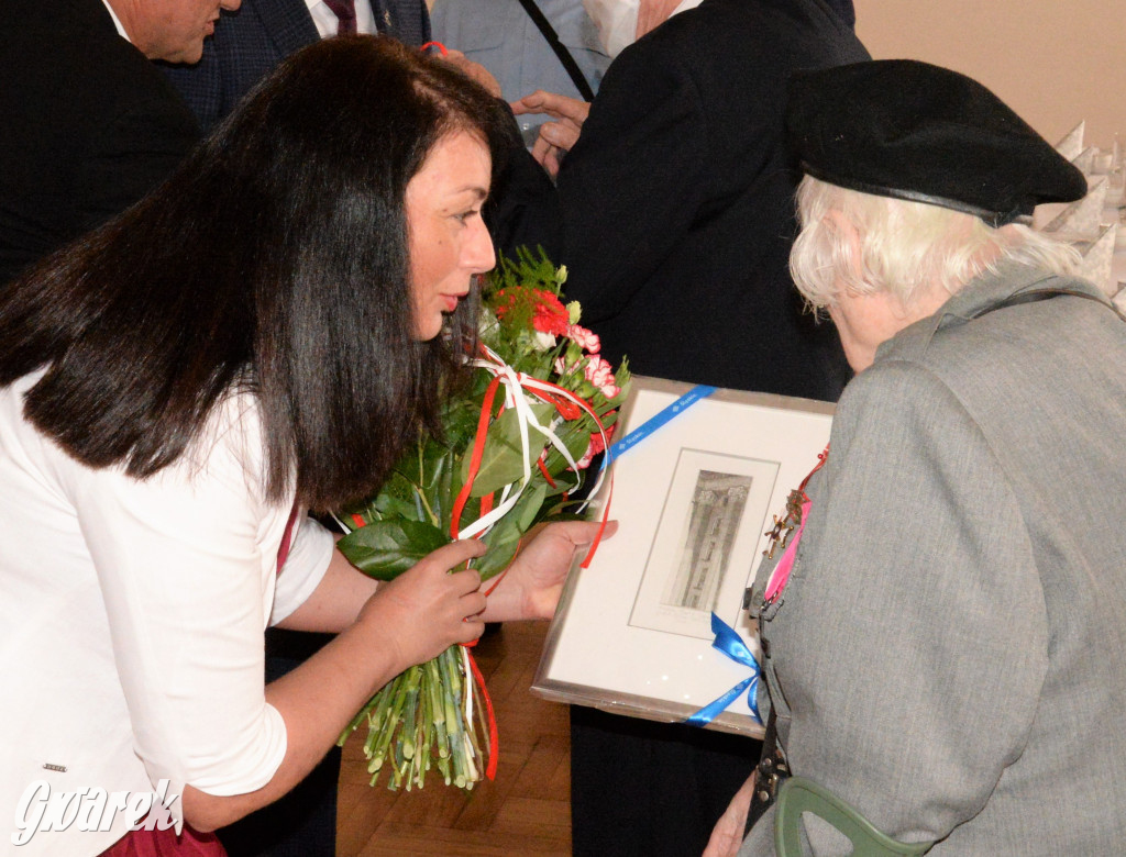 Prezydent odznaczył dwójkę tarnogórzan