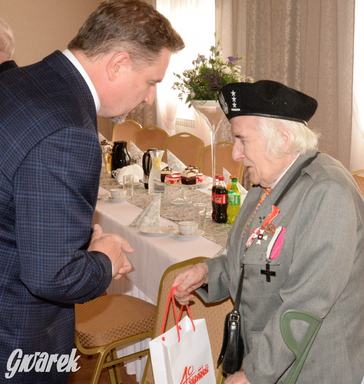 Prezydent odznaczył dwójkę tarnogórzan