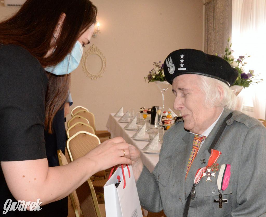 Prezydent odznaczył dwójkę tarnogórzan