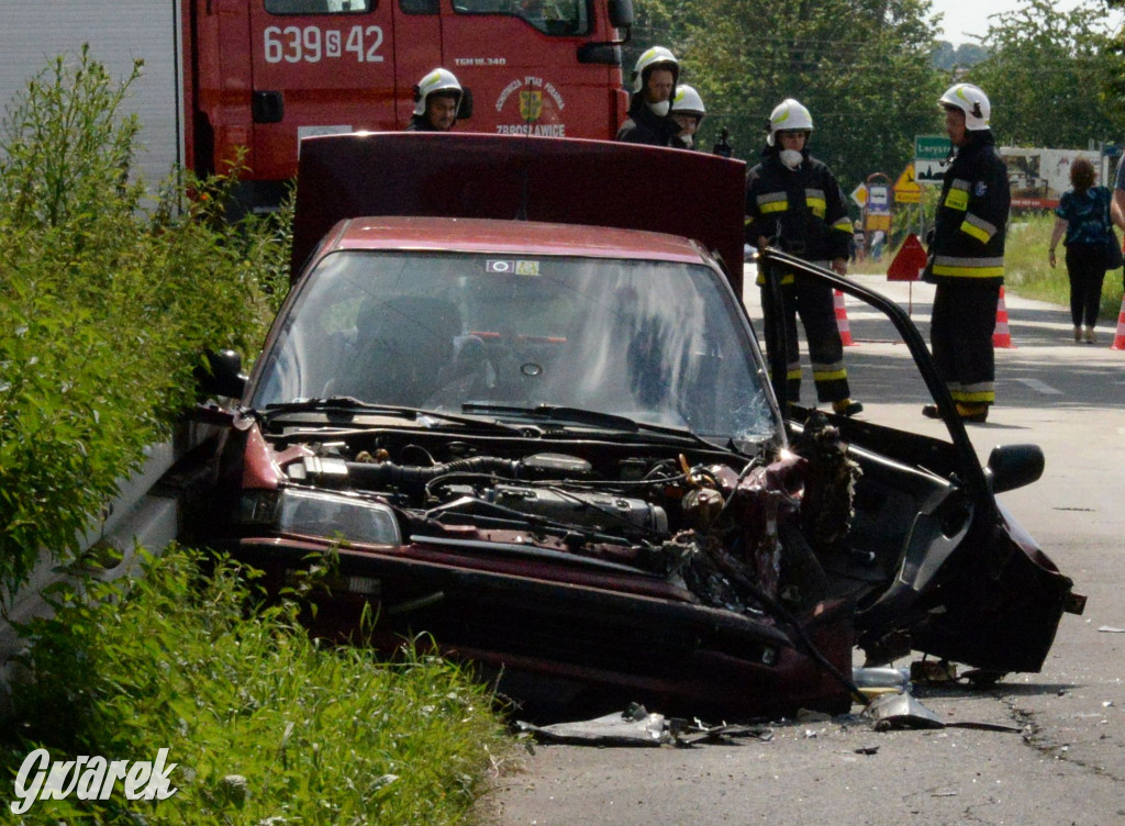 Tarnowskie Góry - Laryszów. Wypadek na prostej drodze