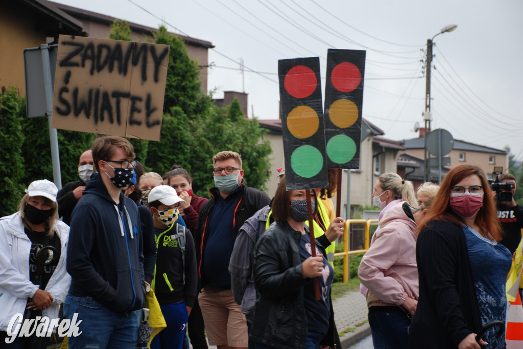 Protest mieszkańców na Tarnogórskiej w Świerklańcu