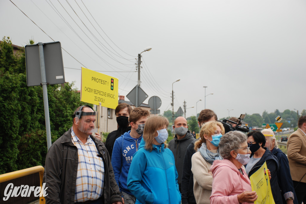 Protest mieszkańców na Tarnogórskiej w Świerklańcu