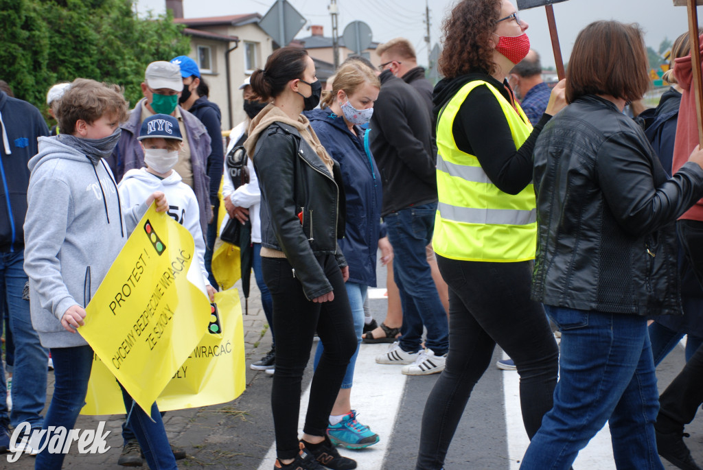 Protest mieszkańców na Tarnogórskiej w Świerklańcu