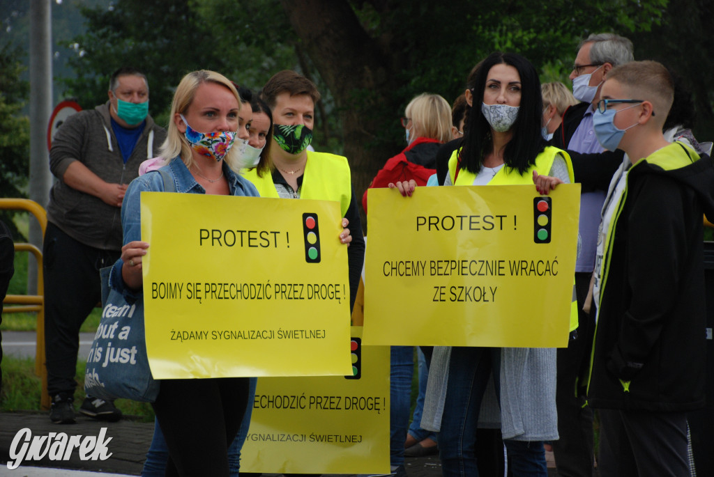 Protest mieszkańców na Tarnogórskiej w Świerklańcu