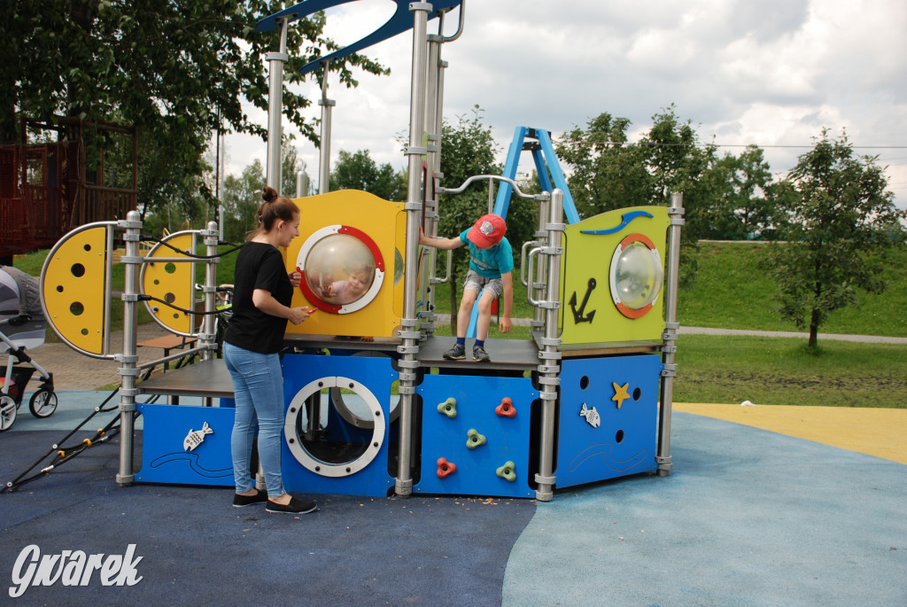 Basen otwarty, wodny i piracki plac zabaw czekają