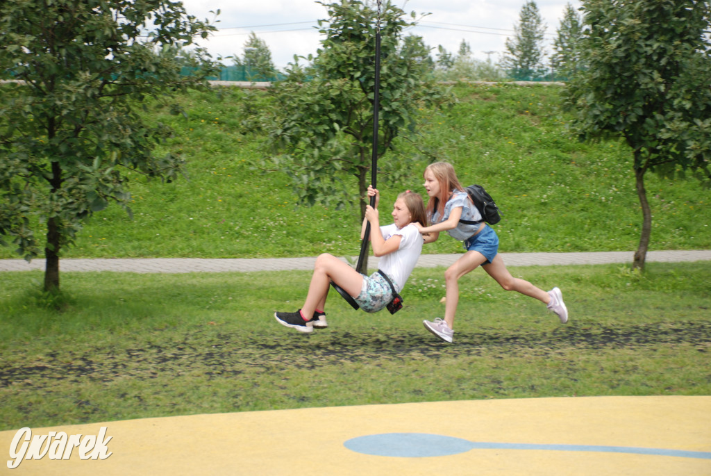 Basen otwarty, wodny i piracki plac zabaw czekają