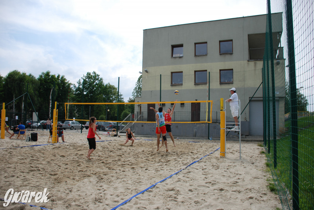Basen otwarty, wodny i piracki plac zabaw czekają