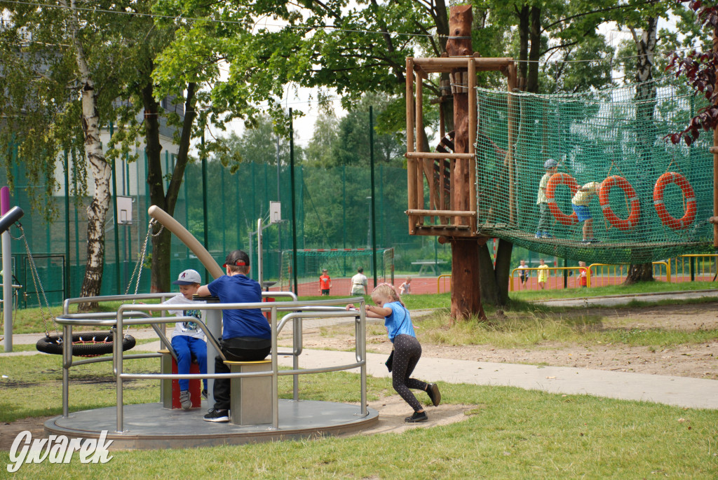 Basen otwarty, wodny i piracki plac zabaw czekają