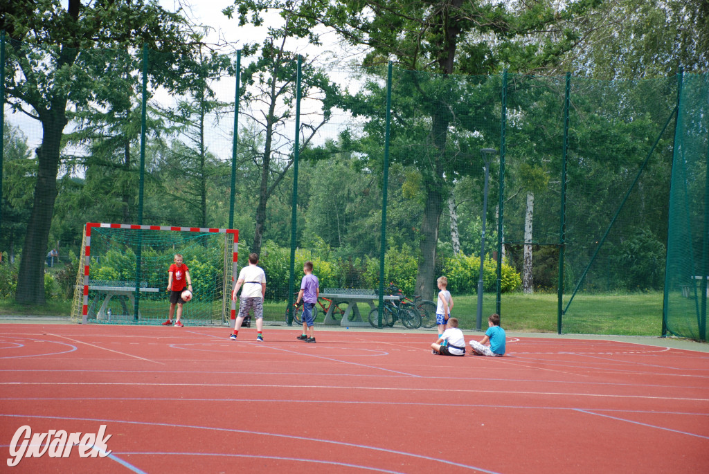 Basen otwarty, wodny i piracki plac zabaw czekają