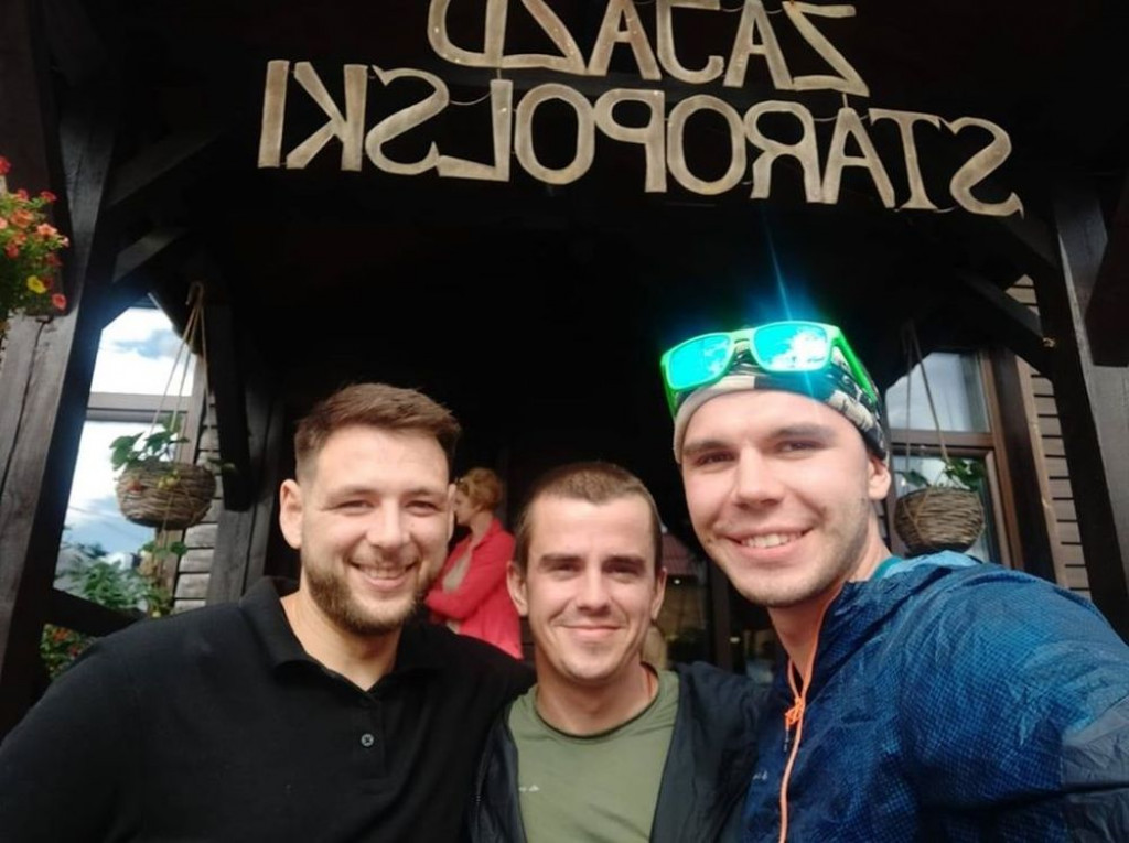 Pieszo z Tarnowskich Gór do Giżycka. Dla Laury