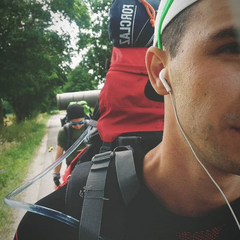 Pieszo z Tarnowskich Gór do Giżycka. Dla Laury