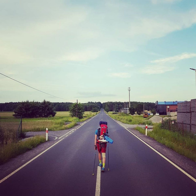 Pieszo z Tarnowskich Gór do Giżycka. Dla Laury