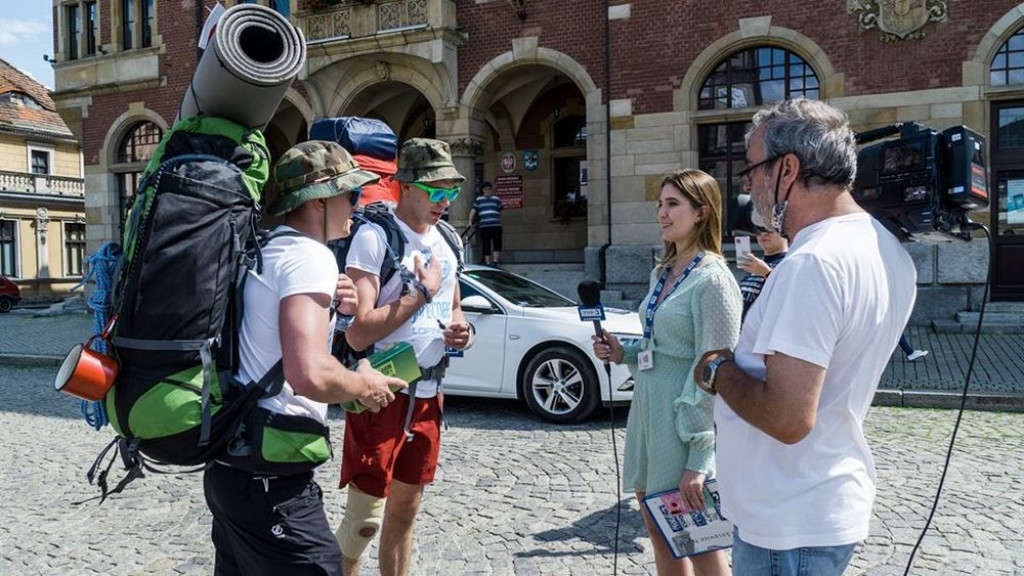 Pieszo z Tarnowskich Gór do Giżycka. Dla Laury