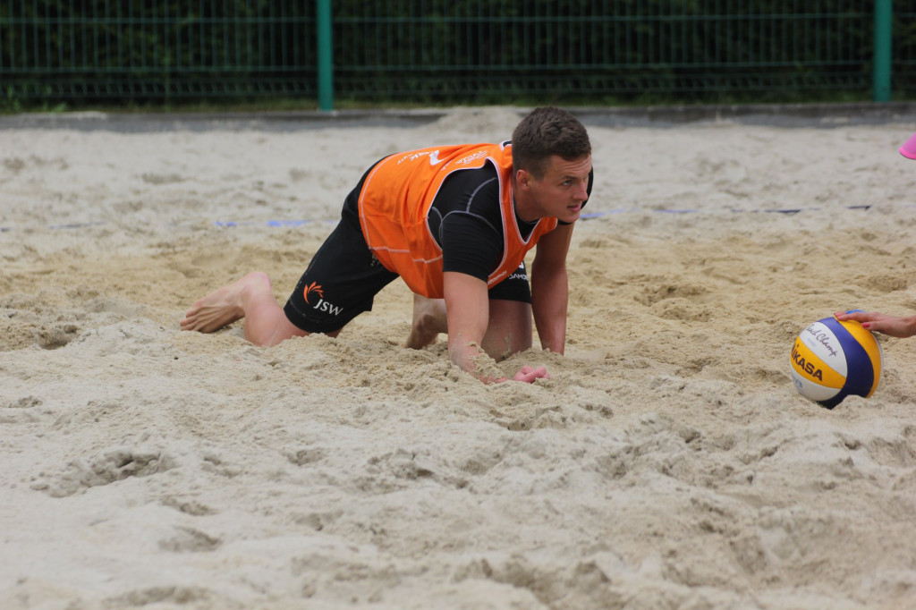 Zawody w siatkówce plażowej na Księżej Górze