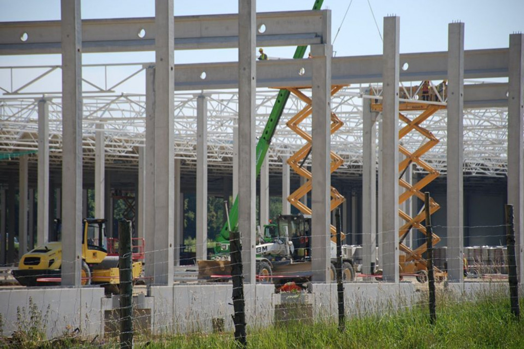 Przy DW 911 budują centrum logistyczne