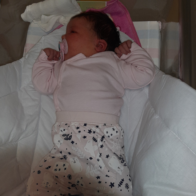 Pierwsza sesja zdjęciowa  Mai