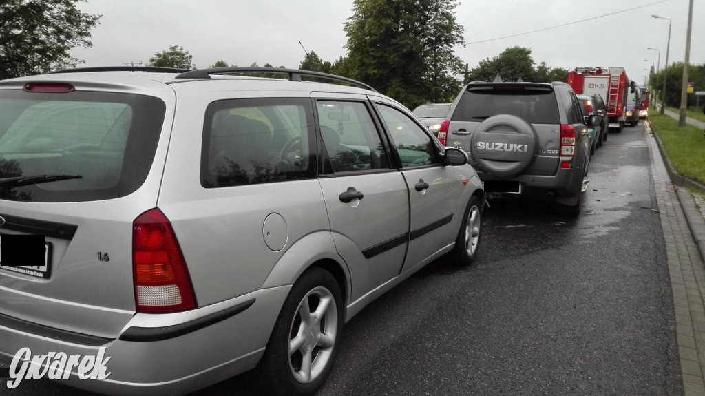 Zderzenie pięciu aut na Zagórskiej