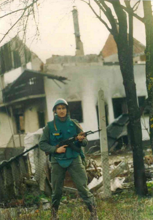 Policjant i druh zdobywa górskie szczyty