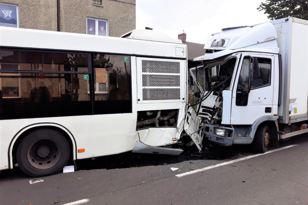 6 poszkodowanych w wypadku na Bytomskiej