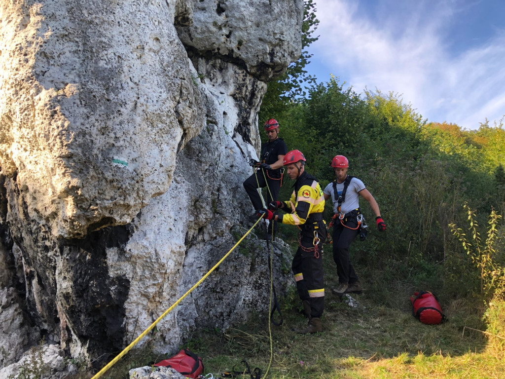 Strażacy z Radzionkowa ćwiczyli na skałach