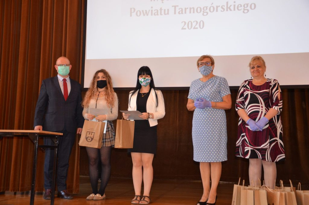 Stypendia dla uzdolnionej młodzieży